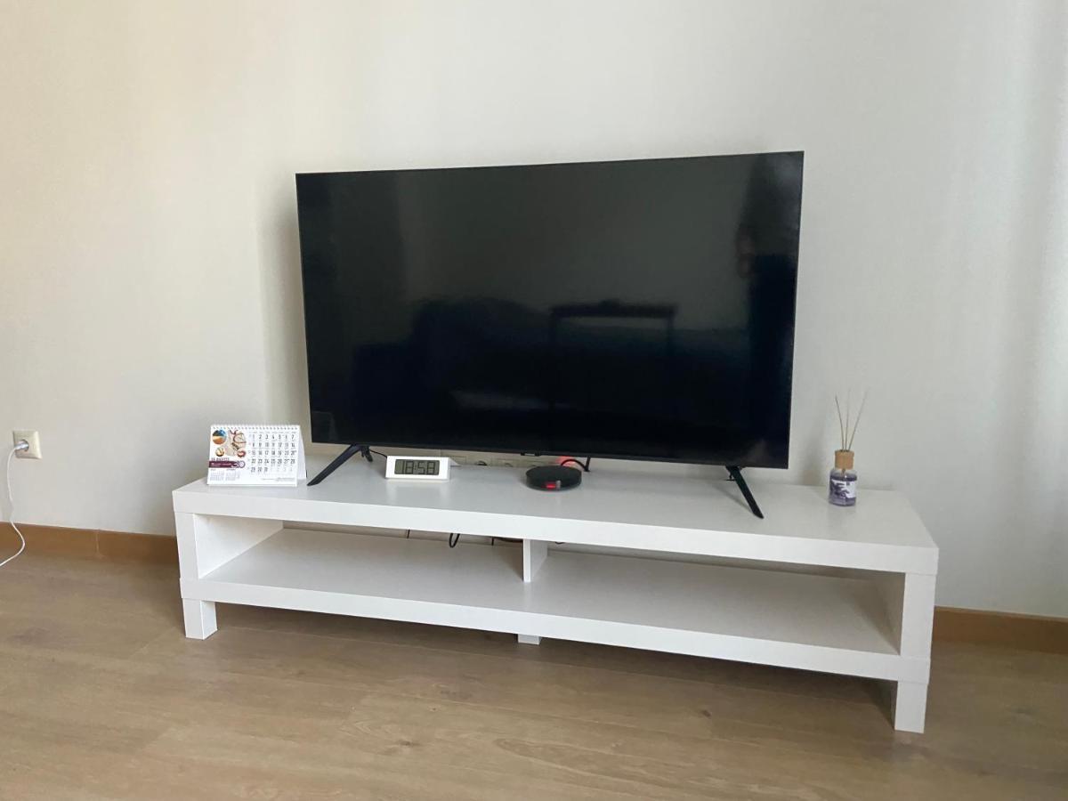 Pearl - New And Cosy Apartment Close To Center Riga Esterno foto
